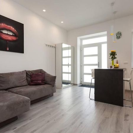 Apartman Luna Apartment Pula Exterior photo